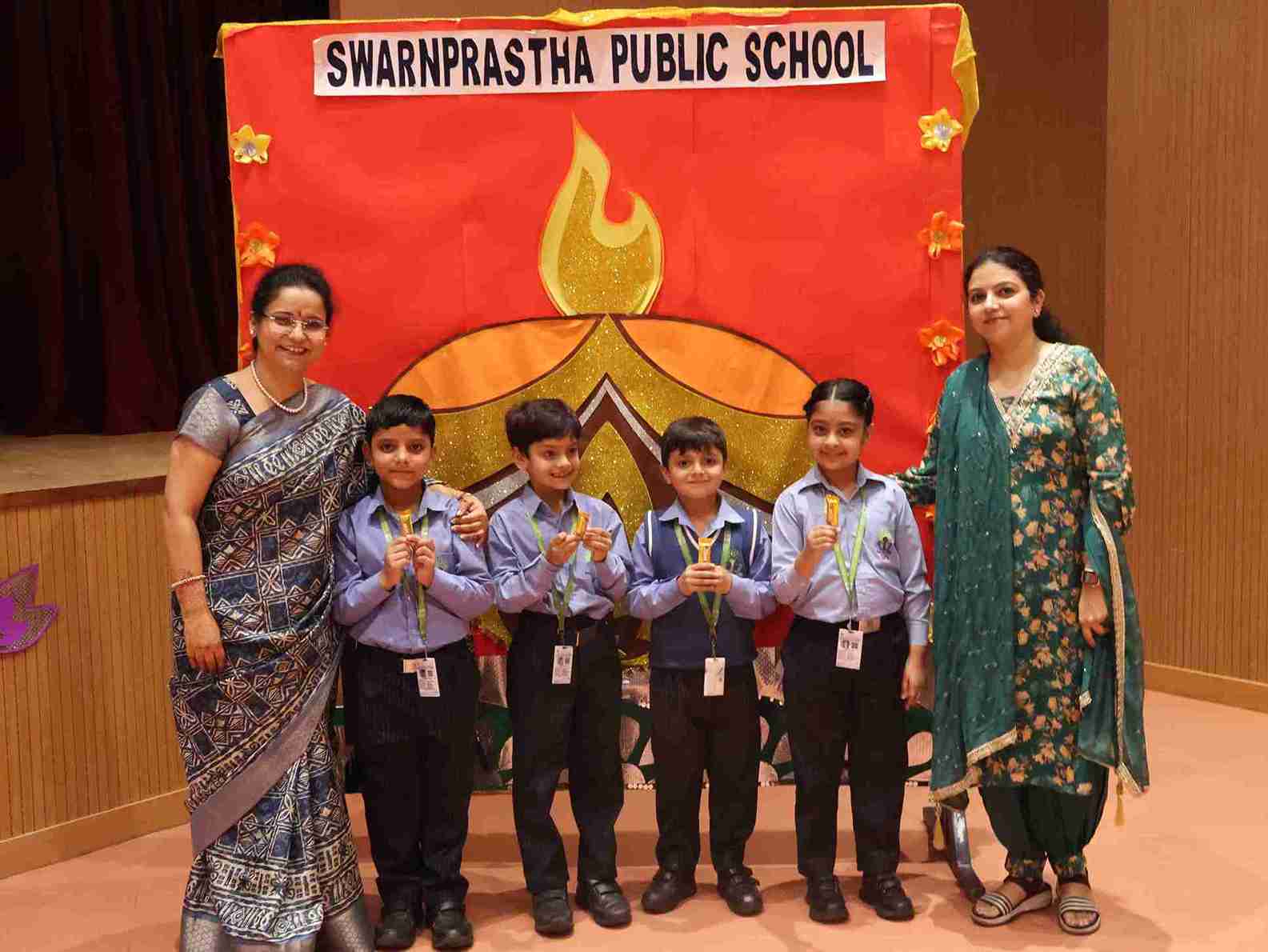 Swarnprastha Public School organized a Ramayana quiz
